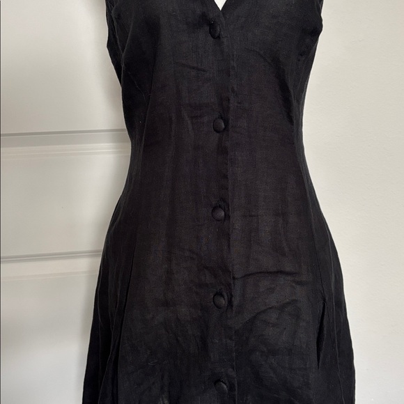 DÔEN 🏹 Small Aubrey Black Linen mini dress, minimal, classy, button down - Picture 8 of 11
